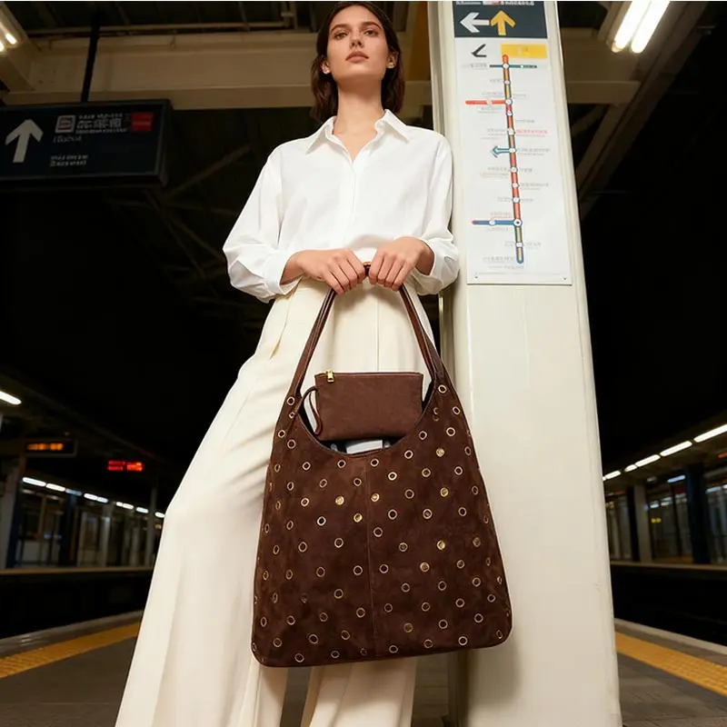 Suede Metal Studded Tote Bag w - Wristlet Wallet Zipper incelemesi ve fiyatı