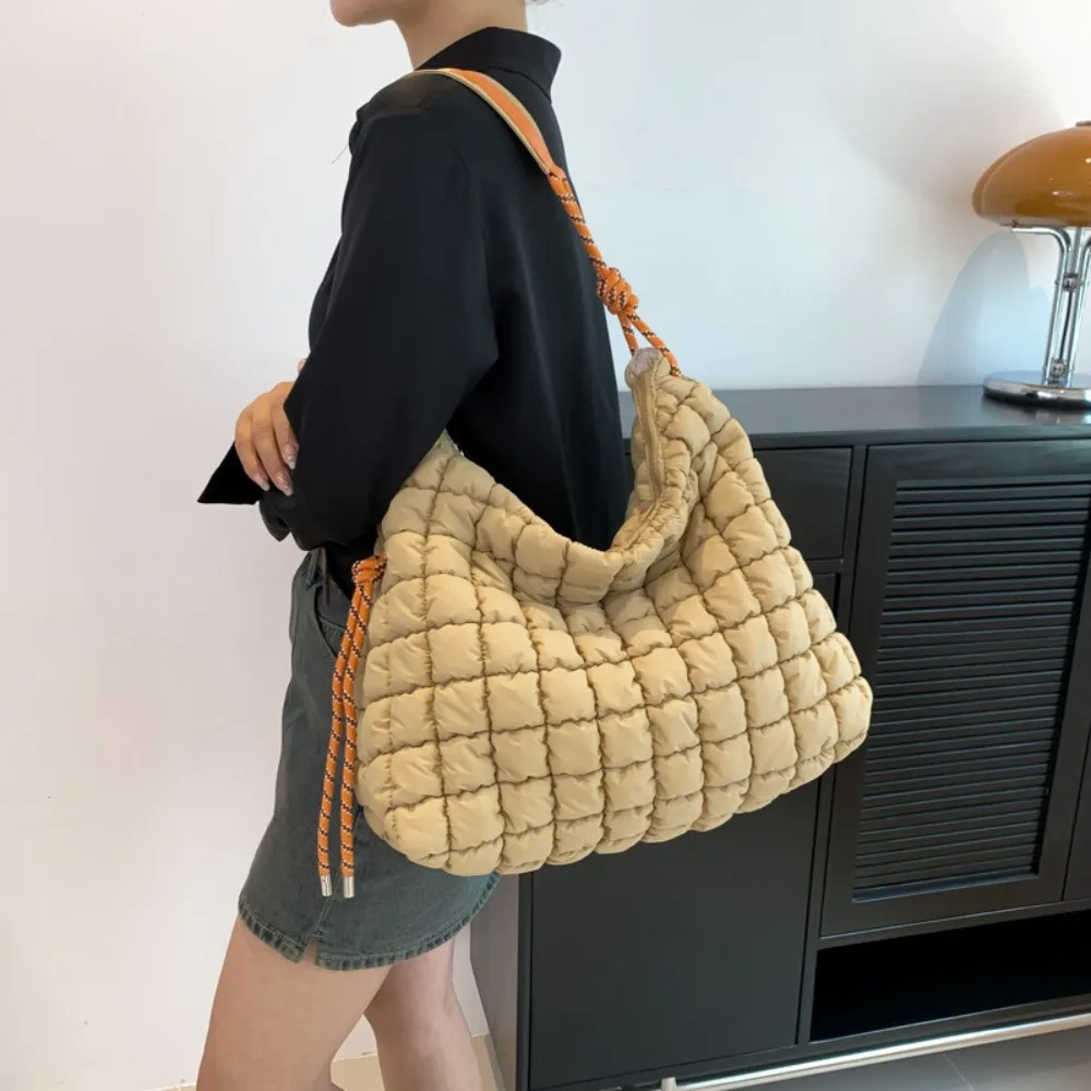 Vegan Down Pleated Shoulder Ba - Luxury Bags Vegan incelemesi ve fiyatı