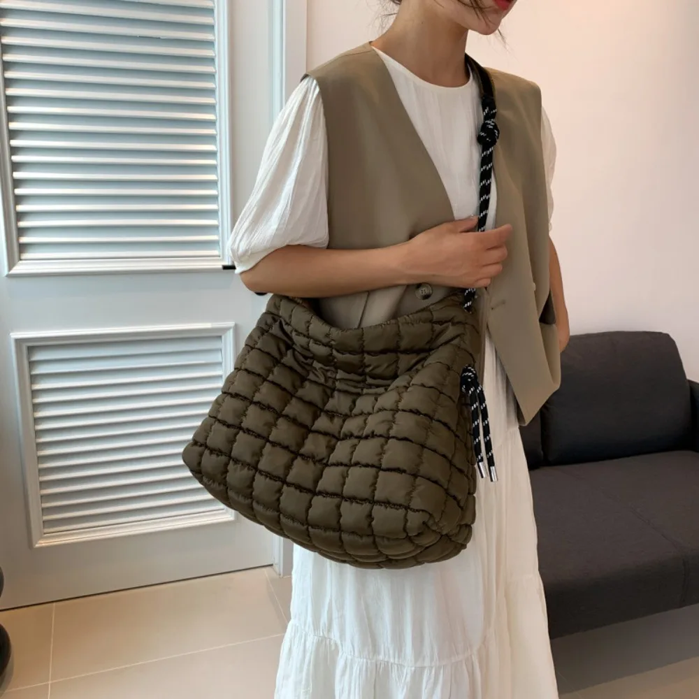 Vegan Down Pleated Shoulder Ba - Luxury Bags Vegan incelemesi ve fiyatı