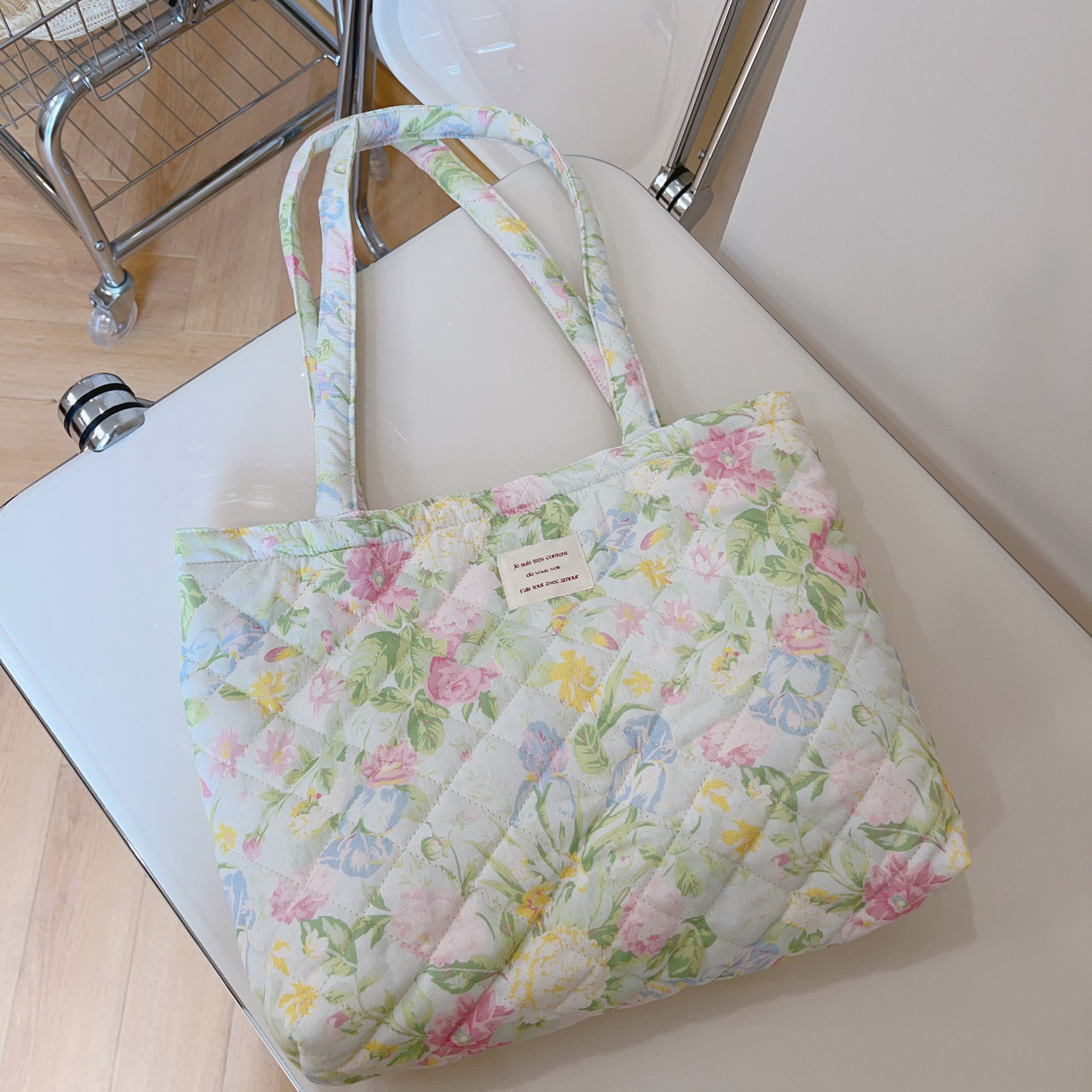 French Floral Quilted Tote Bag - Shoulder Bag Slouchy incelemesi ve fiyatı