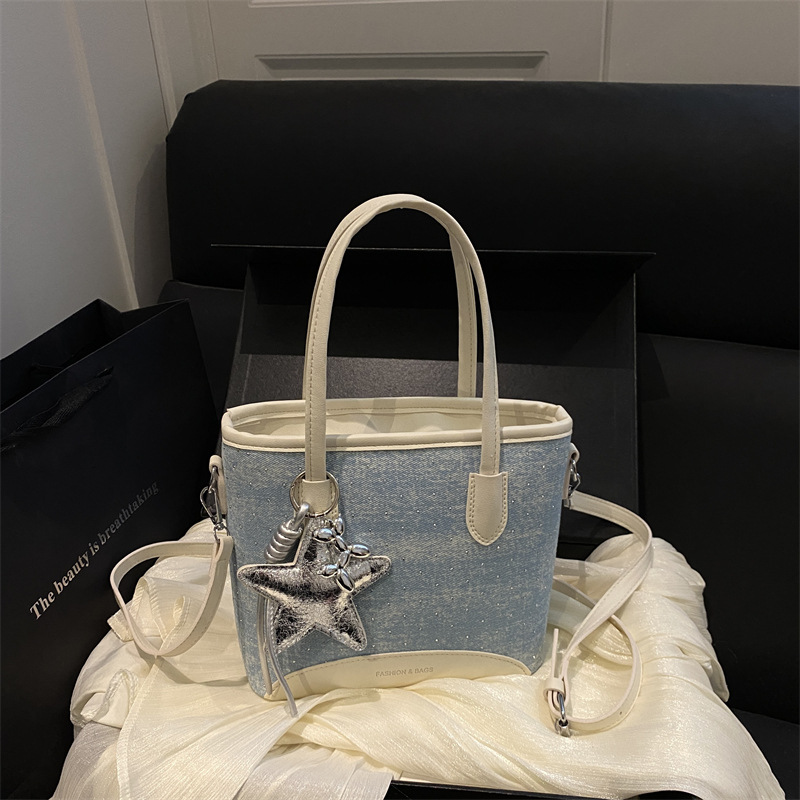 Denim Underarm Shopper Totes L - Luxury Bags Denim incelemesi ve fiyatı