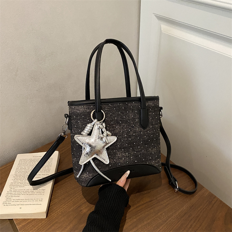 Denim Underarm Shopper Totes L - Luxury Bags Denim incelemesi ve fiyatı