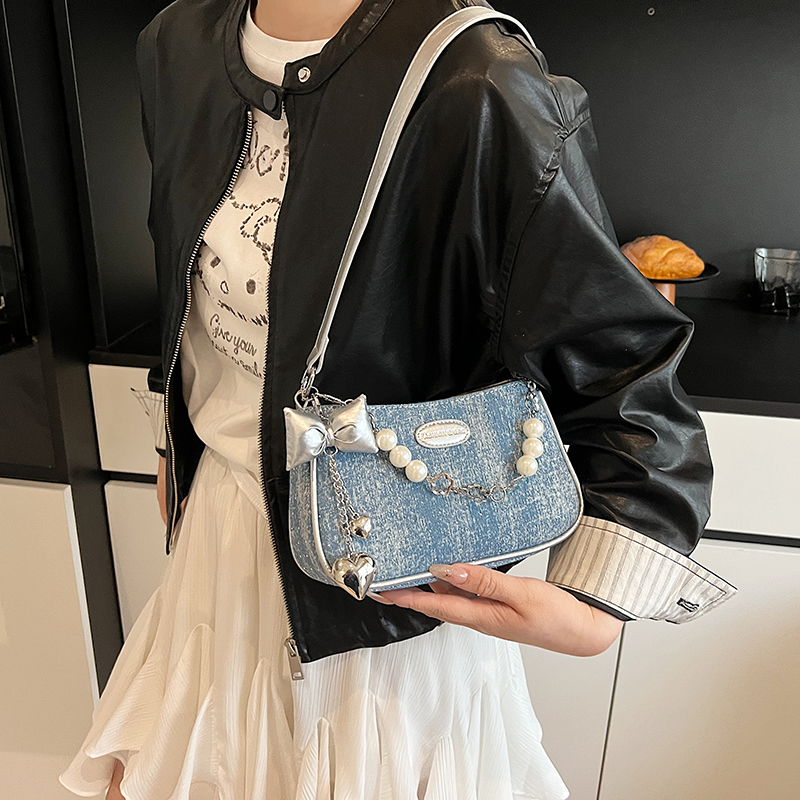 Fashionable women's denim tren - Luxury Bags Denim incelemesi ve fiyatı