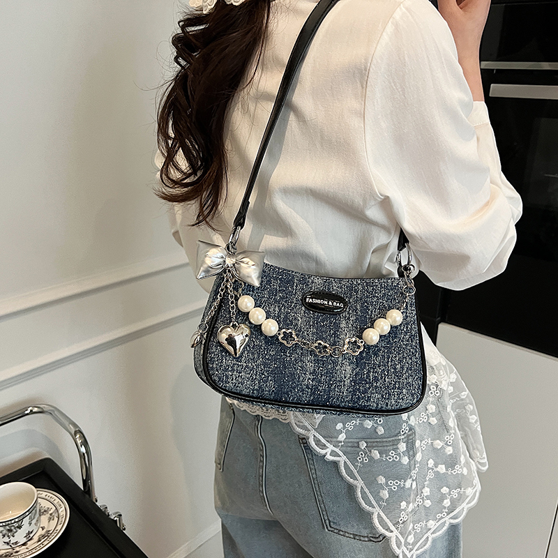 Fashionable women's denim tren - Luxury Bags Denim incelemesi ve fiyatı