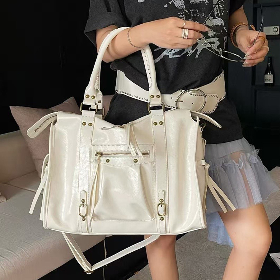 Overlarge Capacity Tassel Tote - Luxury Bags On Sale incelemesi ve fiyatı