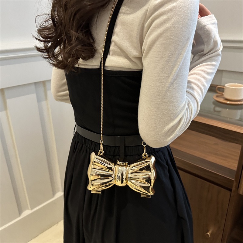 Luxury Fashion Metal Mini Hand - Luxury Bags On Sale incelemesi ve fiyatı